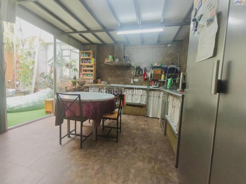 Foto f81649bb-2f47-4b6a-8197-fe14ca324b0e. Locale commerciale in Puerta Bonita Madrid