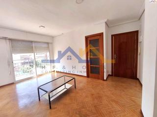 Appartement  Sorgo. Piso de 2 dormitorios y garaje. valdeaceras.tetuán
