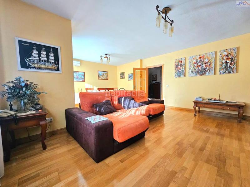 Foto 7b57ccba-7da5-4031-85ef-98299c780fc3. Casa adossada amb calefacció aparcament a Seseña nuevo Seseña