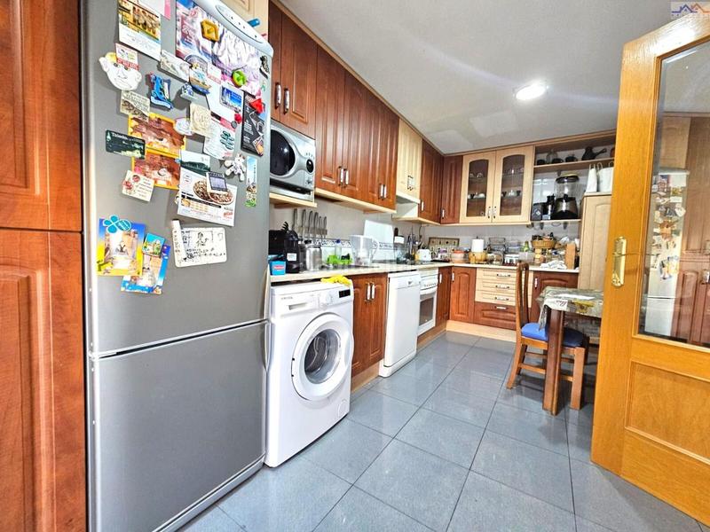 Foto 9ca35f20-e9d2-4392-811d-b2113b381bf0. Casa adossada amb calefacció aparcament a Seseña nuevo Seseña