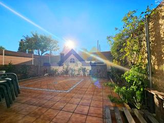 Semi detached house  Camelias. Chalet adosado de 5 dormitorios. seseña nuevo.