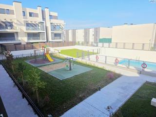 Piso  Gabriela mistral. Piso con 2 garajes,trastero y terraza. valdemoro.