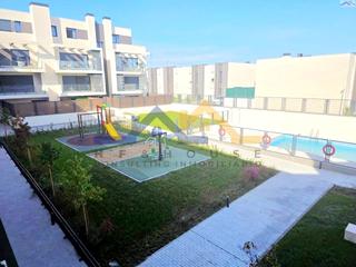 Appartement  Gabriela mistral. Piso con 2 garajes,trastero y terraza. valdemoro.