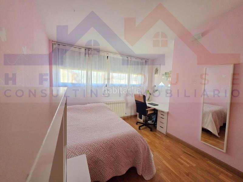 Foto 72860f5e-ee77-4f95-90b2-42e9ebebc30e. Casa amb calefacció aparcament piscina a La Dehesa - El Pinar Navalcarnero