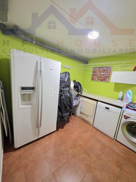 Foto 8ad6b8a0-54c9-4d01-a17d-f9013238b1e5. Casa amb calefacció aparcament piscina a La Dehesa - El Pinar Navalcarnero