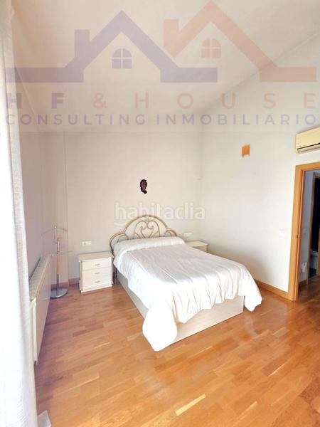 Foto b428ee8a-7ce6-4619-a1f9-ddac09155783. Casa amb calefacció aparcament piscina a La Dehesa - El Pinar Navalcarnero