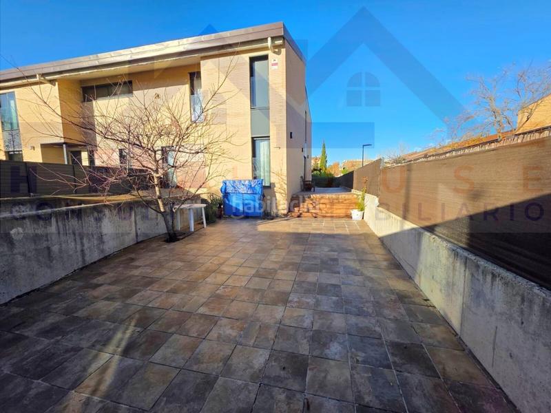 Foto d226d6df-4ab6-4414-a7c4-fe6324ceba27. Casa amb calefacció aparcament piscina a La Dehesa - El Pinar Navalcarnero