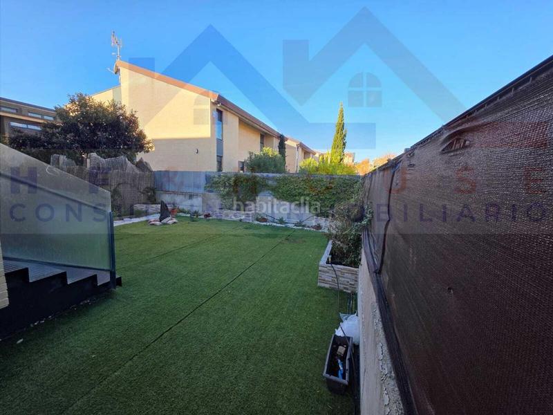 Foto db9362e3-f109-4c6a-9e08-d32fe66c4af0. Casa amb calefacció aparcament piscina a La Dehesa - El Pinar Navalcarnero