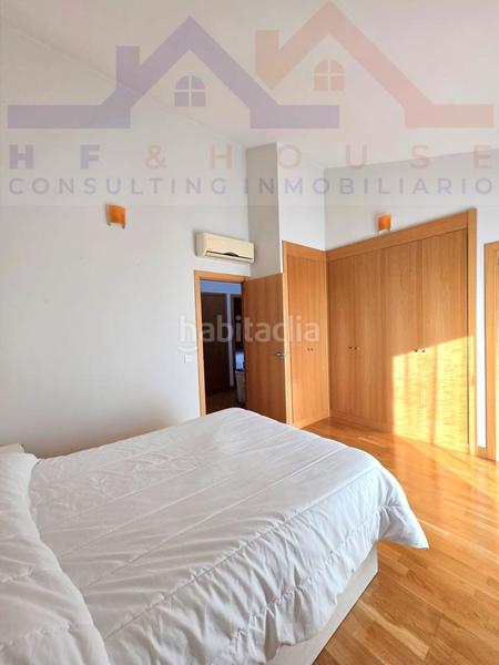 Foto f75e47b2-1fa1-4964-b348-220dbd2fbefe. Casa amb calefacció aparcament piscina a La Dehesa - El Pinar Navalcarnero