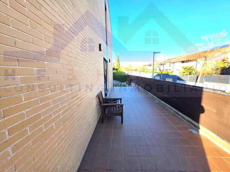 Foto fa745a18-245e-409f-b4b7-4fccace3c02b. Casa amb calefacció aparcament piscina a La Dehesa - El Pinar Navalcarnero