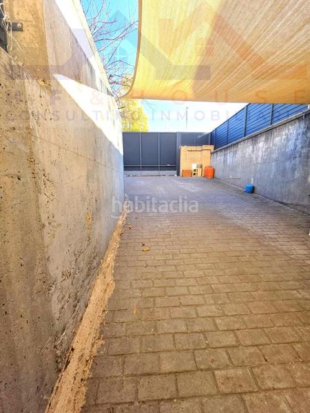 Foto fef927b6-1726-46bd-888b-81325f20cf68. Casa amb calefacció aparcament piscina a La Dehesa - El Pinar Navalcarnero