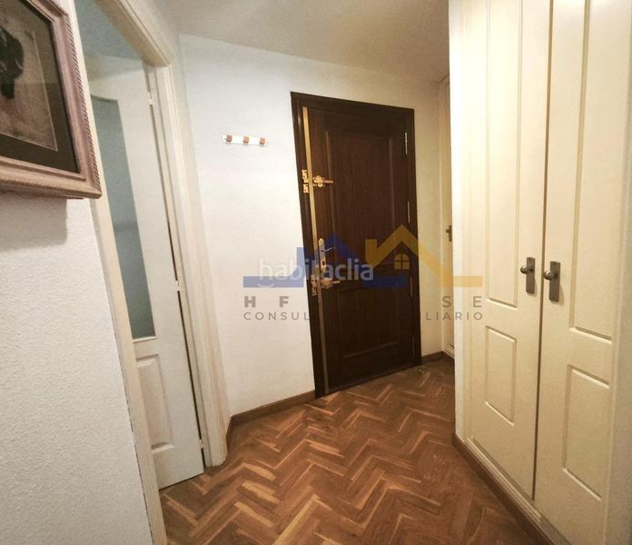 Foto 5891d554-f0b1-4135-a84f-b9b567b2c7f5. Estudi amb calefacció a Numancia Madrid