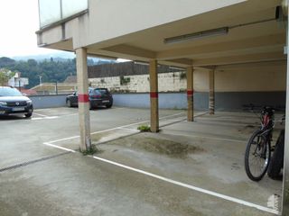 Parking voiture à Sant Martí de Centelles