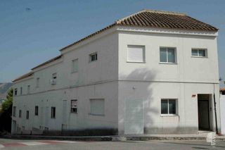 Casa en Cerdà. Casa con 3 habitaciones, parking y piscina
