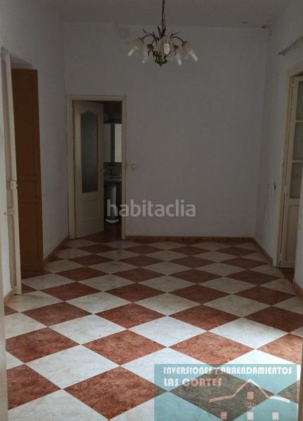 Foto 86d17887-9c6d-4edd-94dc-90adc011c480. Casa amb aparcament a Centro Ciudad San Fernando