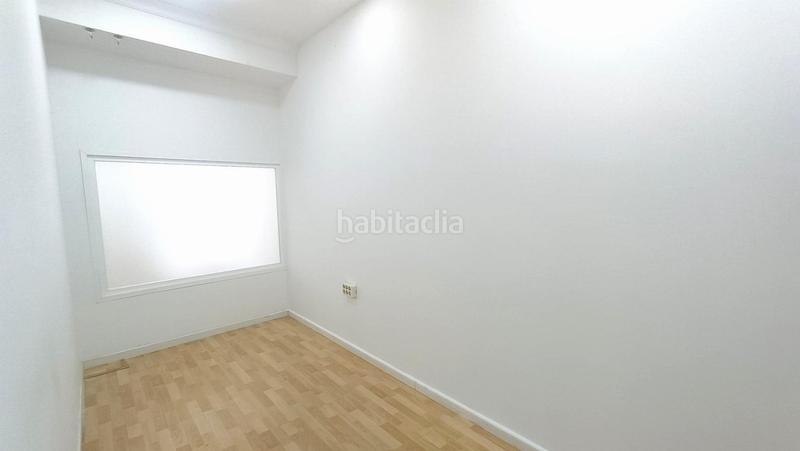 Foto 427e96cc-0e8b-4758-a9b8-16e7fdf7d80c. Business premise in Centro Ciudad San Fernando