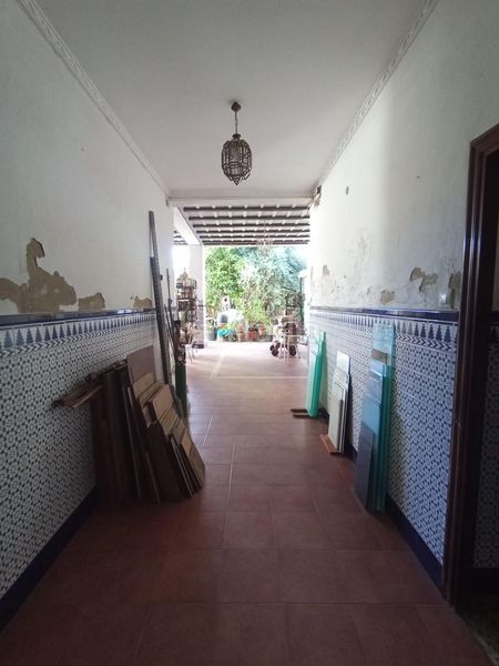 Foto 2d6ea27c-c1a8-4a79-9957-597b5debc1b1. Casa amb aparcament a La Pastora - La Estación San Fernando