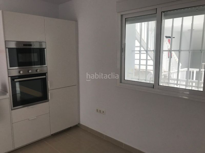Foto 08184f81-50db-4928-b186-842df3b4fd26. Piso  en Hornos Púnicos San Fernando