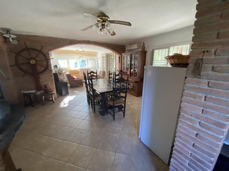 Foto cfd09abf-1b41-4152-935f-073e9150694a. Xalet amb aparcament a Nord Sant Carles de la Ràpita