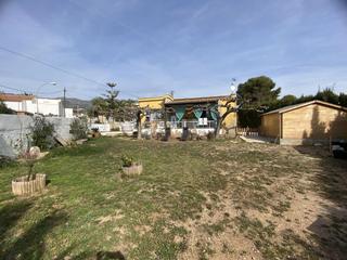 Chalet en Alcanar. Villa en venta en alcanar, 3 dormitorios.