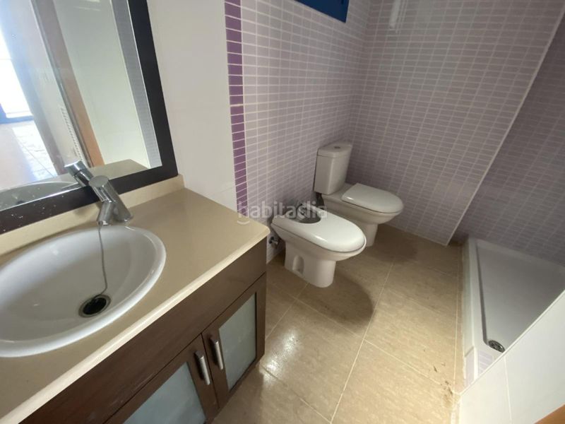 Foto 051d4d04-8b8e-432d-96d0-e7c57198b2fb. Apartament amb calefacció aparcament a Nord La Ràpita