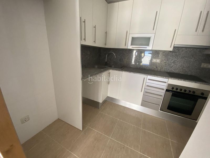 Foto 3578afc4-f5fb-4409-b2c5-b7bfb9cc095d. Apartament amb calefacció aparcament a Nord La Ràpita