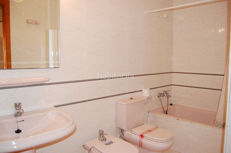 Foto 42bd3c9c-0fee-4e70-acd8-f6ad37712000. Xalet amb aparcament piscina a Deltebre
