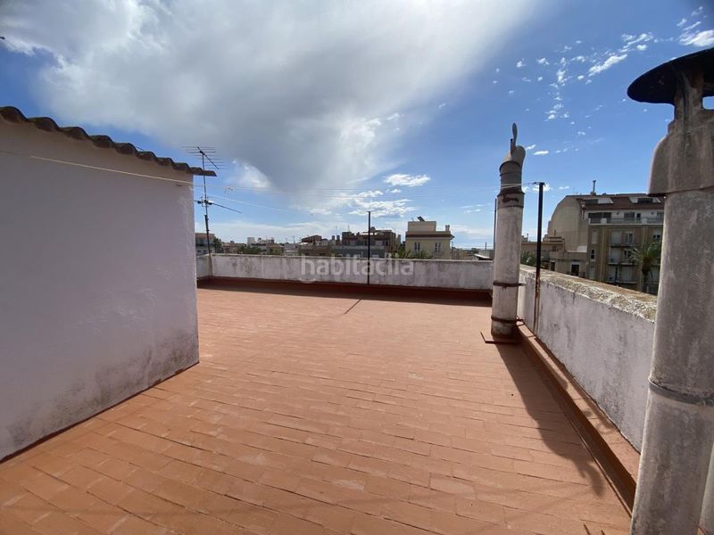 Foto 8ba17786-3a84-4648-8664-703407446436. Casa amb aparcament a Centre La Ràpita