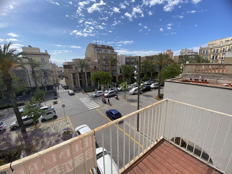 Foto e8c39342-12ff-4764-9176-4eb70e2fb074. Casa amb aparcament a Centre La Ràpita