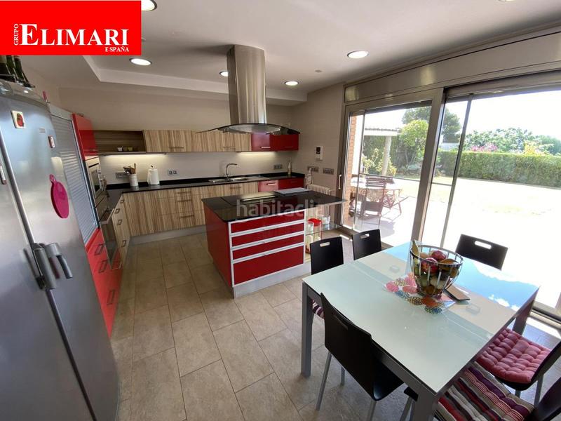 Foto 2dc7e274-f795-4b46-9ff7-466f1f277cb0. Chalet con parcheggio piscina in Alcanar