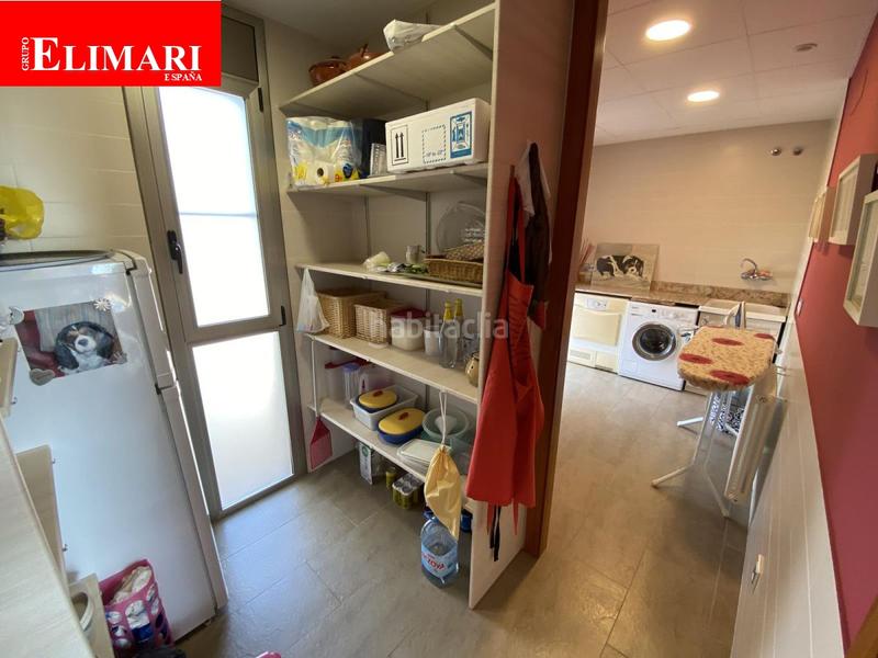 Foto ebb6c1dc-5a8d-41db-b3a2-ff42e1e8f0f1. Chalet con parcheggio piscina in Alcanar