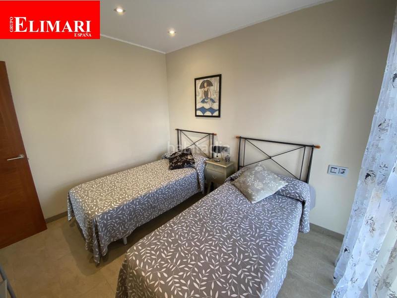 Foto f2b3fef2-f9ba-472f-8e61-02d3f7495ea7. Chalet con parcheggio piscina in Alcanar