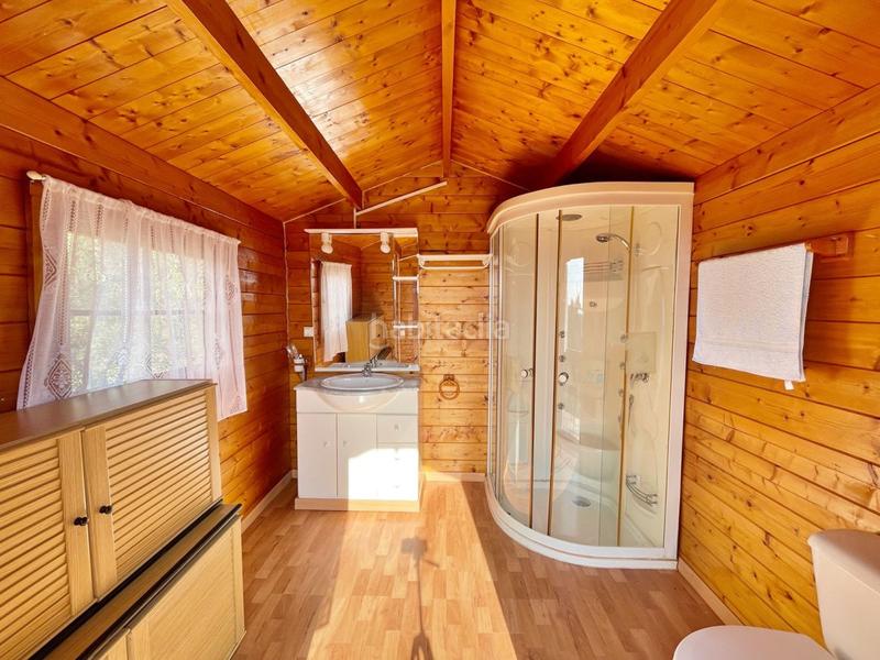 Foto 2554ec75-374c-4543-af51-4db02d64aabf. Chalet with parking in Aldover