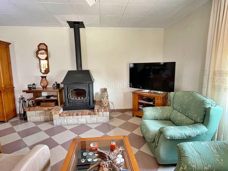 Foto 415ad2d4-5e16-4eaf-926b-f611776a2e87. Chalet with parking in Aldover