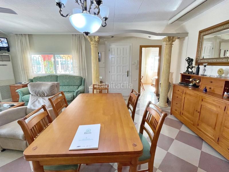 Foto 784f2eae-c83c-4c92-ab4c-8af7346dc841. Chalet with parking in Aldover