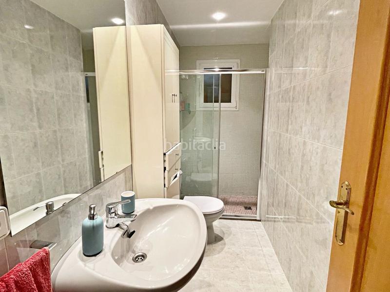 Foto 8acaa336-9b23-48b3-bc3c-fbb33ebc42d1. Chalet with parking in Aldover