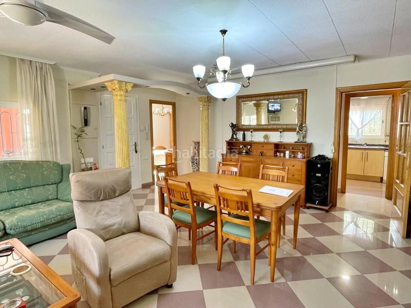 Foto 8ff371ec-9f43-4422-a15b-e449e0129ee0. Chalet with parking in Aldover