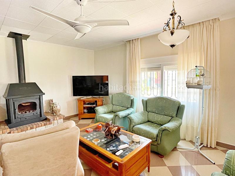 Foto d8b95dd4-4b4e-49d7-ac33-16beace0b6e9. Chalet with parking in Aldover