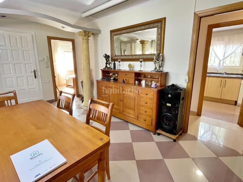 Foto f3b0f690-2577-4d2c-8c4f-8c4cf09141e5. Chalet with parking in Aldover