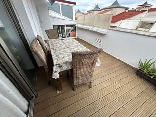 Apartment in Avinguda Catalunya. Apartamento en venta en playa de juanito, 3 dormitorios.