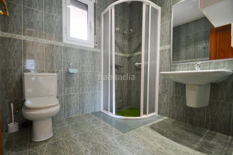 Foto de3b6511-845e-4bab-92b7-9c829d287bb4. Xalet amb calefacció aparcament piscina a Deltebre