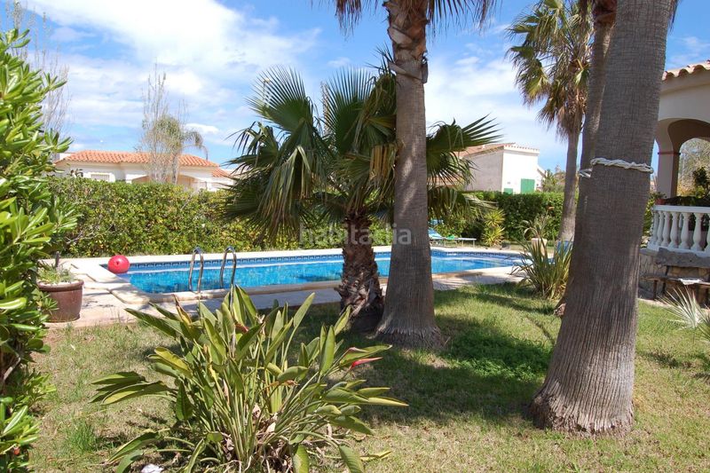 Foto 128c593c-508d-4c63-9623-b4fa77eda969. Xalet amb aparcament piscina a Deltebre