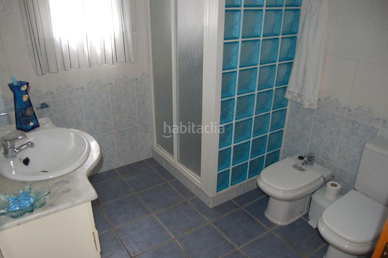 Foto a4a9c6ad-265e-4367-9b72-5f8232006835. Xalet amb aparcament piscina a Deltebre