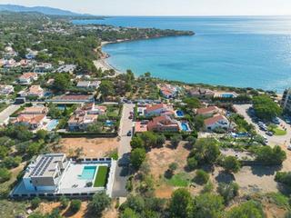 Terreny residencial a Ampolla (L´). Parcela en venta en cap roig.