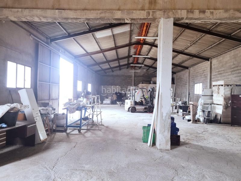 Foto 703c3fe5-494d-48bd-afee-216cf8c6a059. Nave industrial  en venta en ctra. reguers, 2 dormitorios. en Roquetes