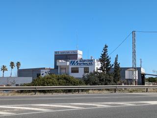 Bâtiment à usage industriel à Valletes - Xiribecs. Nave industrial en venta en amposta, 4 dormitorios.