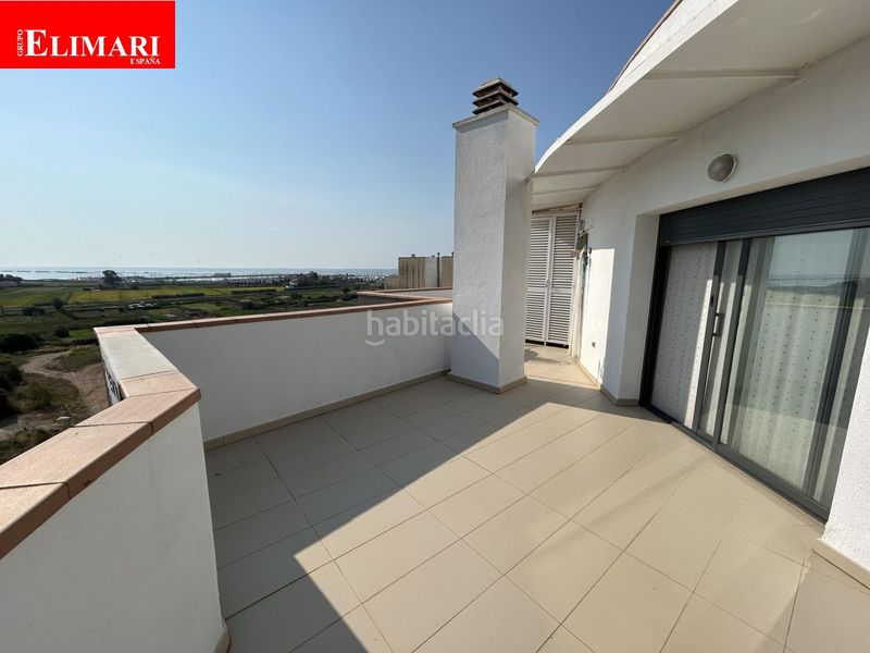 Foto 2a10fa94-6aee-4ef3-82b8-c6cd98659714. Apartament amb calefacció aparcament a Nord La Ràpita