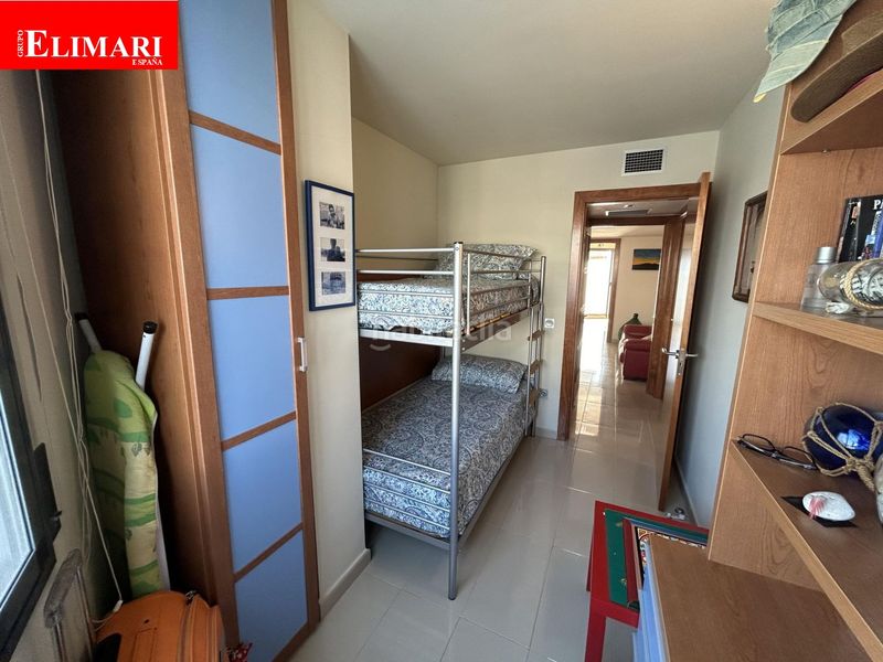Foto 8d84981a-12b1-4929-bfe8-17f15be674f5. Apartament amb calefacció aparcament a Nord La Ràpita