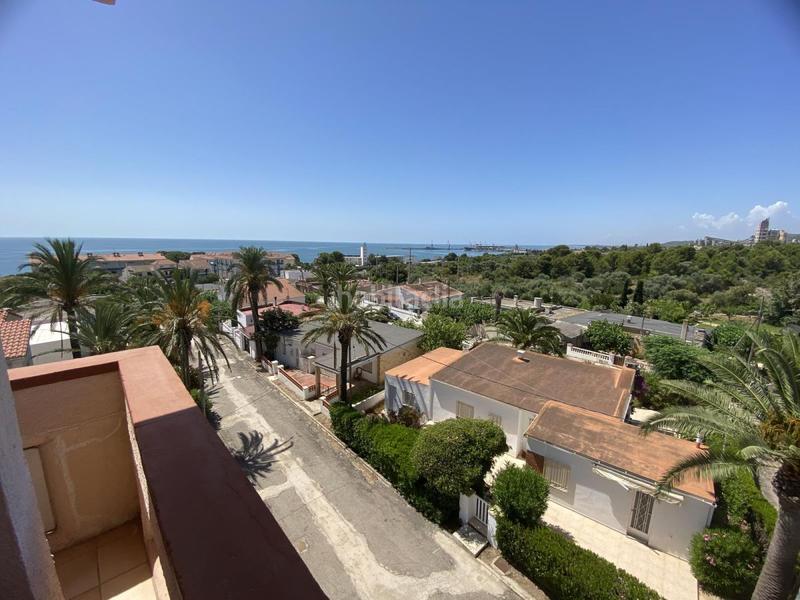 Foto ce78bff6-b72f-4b42-90b9-9663ce3ca1d4. Apartament amb piscina a Alcanar