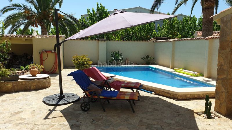 Foto e5c05062-1255-46fe-a464-47392c63e081. Xalet amb piscina a Alcossebre
